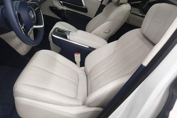 Used Buick Century 2023 2.0T Six-Seater Yinshi Edition Left Front Seat