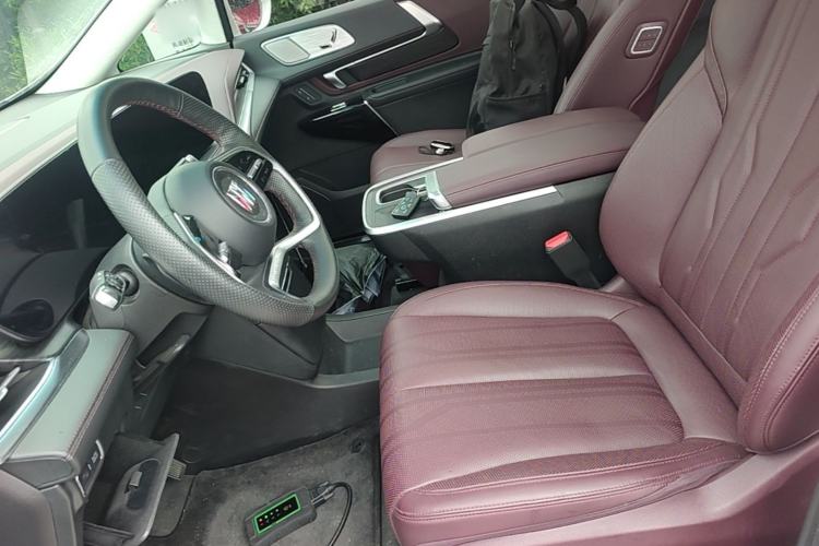 Used Buick Century 2023 2.0T Six-Seater Yinshi Edition Left Front Seat