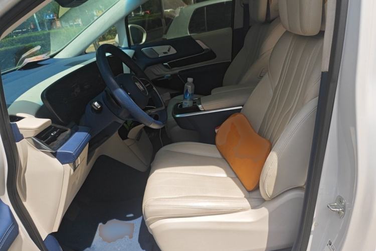 Used Buick Century 2023 2.0T Six-Seater Yinshi Edition Left Front Seat