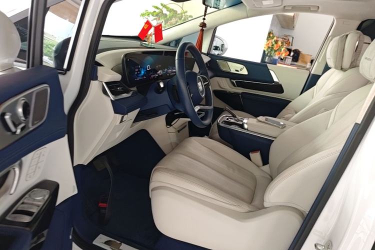 Used Buick Century 2023 2.0T Six-Seater Yinshi Edition Left Front Seat