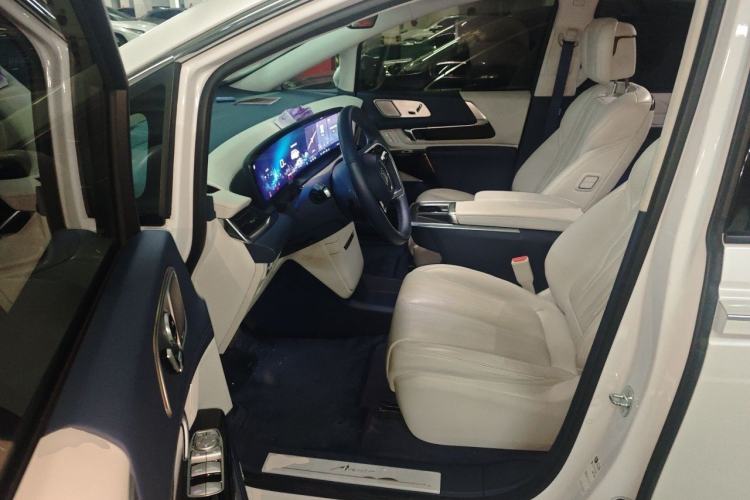 Used Buick Century 2023 2.0T Six-Seater Yinshi Edition Left Front Seat