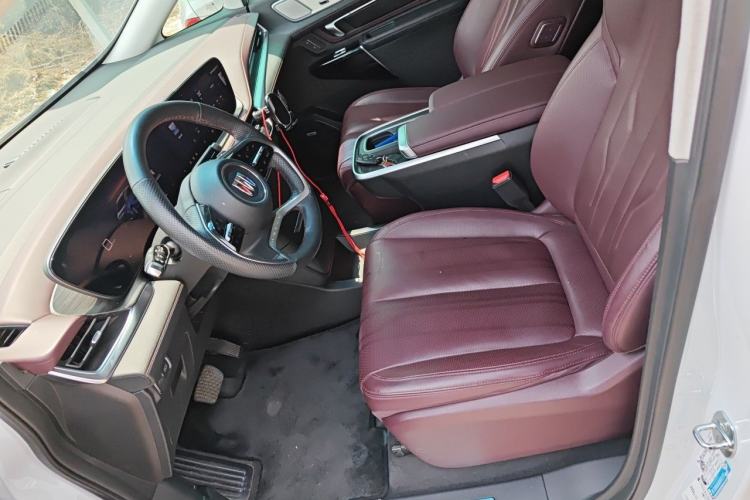 Used Buick Century 2023 2.0T Six-Seater Yinshi Edition Left Front Seat