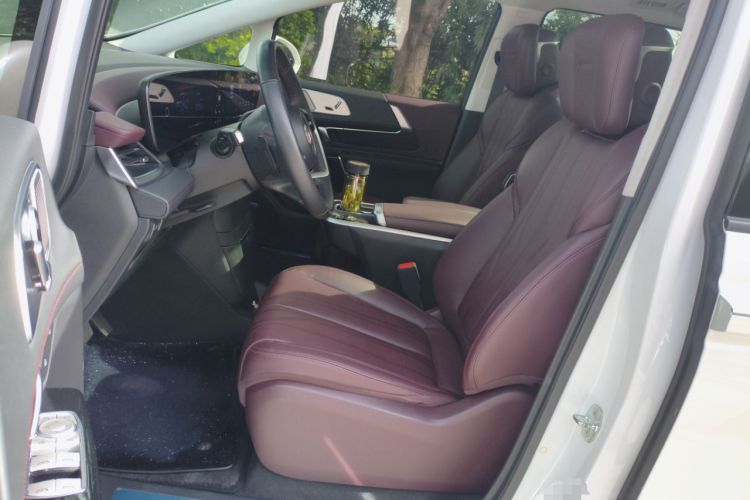 Used Buick Century 2023 2.0T Six-Seater Yinshi Edition Left Front Seat