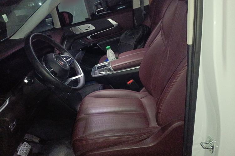 Used Buick Century 2023 2.0T Six-Seater Yinshi Edition Left Front Seat