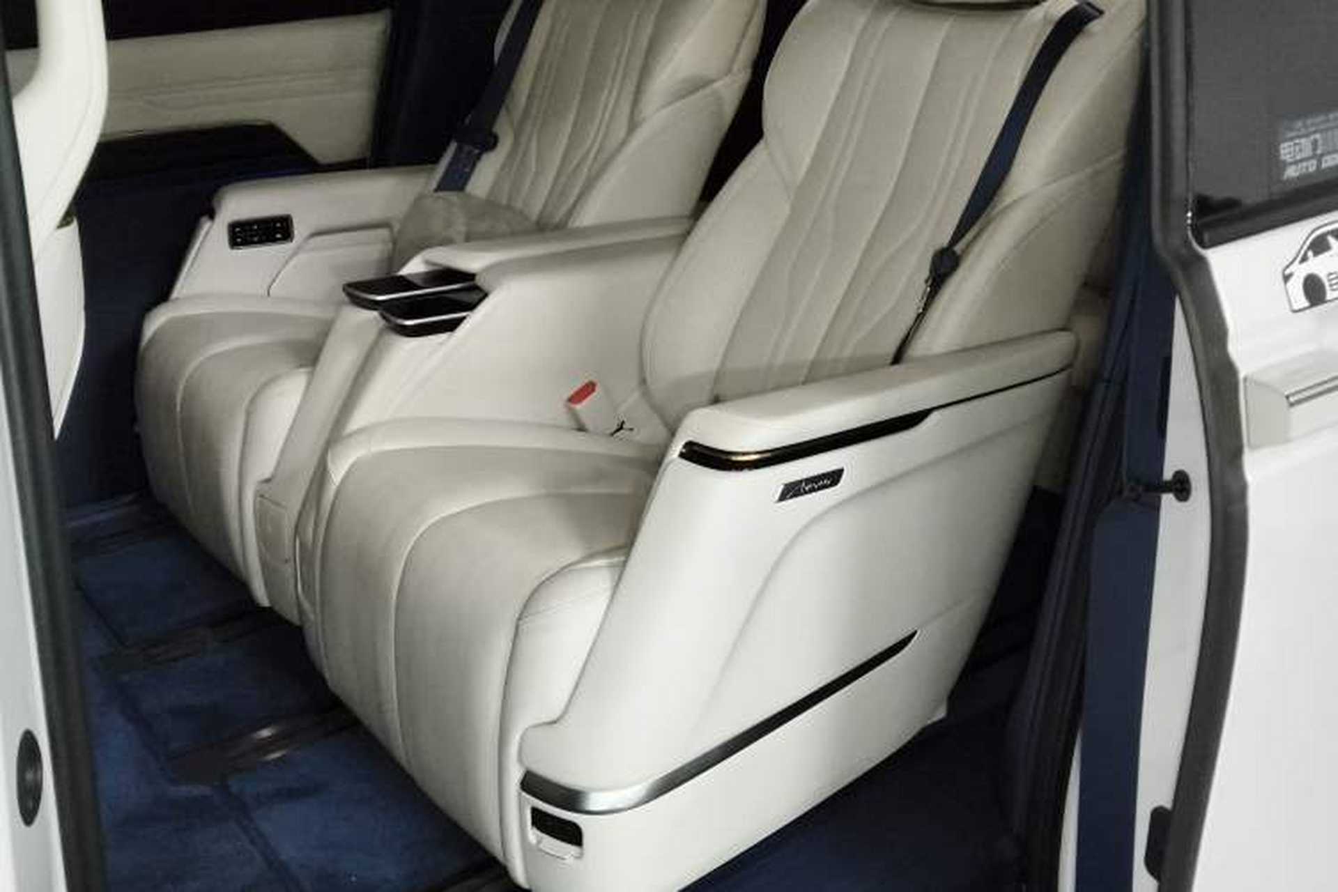Used Buick Century 2023 2.0T Seven-Seater Yinshi Edition Left Rear Seat