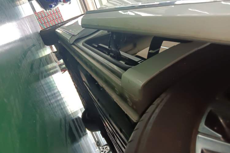 Used Buick Century 2023 2.0T Seven-Seater Deluxe Edition Left Side Sill