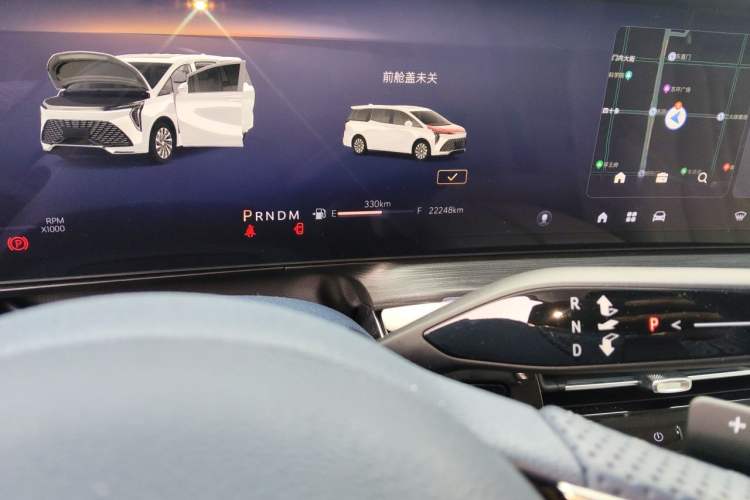 Used Buick Century 2023 2.0T Six-Seater Yinshi Edition Odometer Close Up