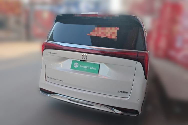 Used Buick Century 2023 2.0T Six-Seater Yinshi Edition Rear
