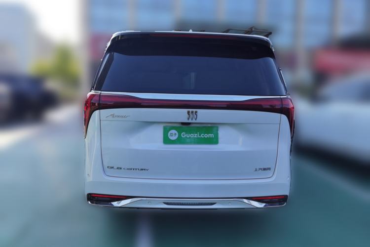 Used Buick Century 2023 2.0T Six-Seater Yinshi Edition Rear