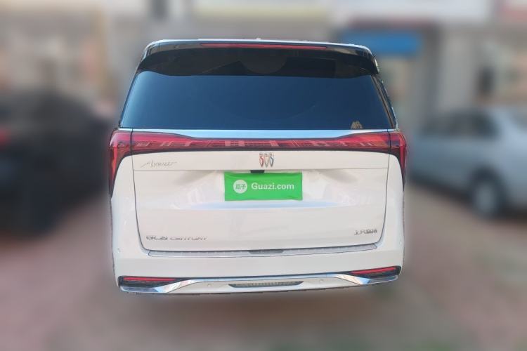Used Buick Century 2023 2.0T Six-Seater Yinshi Edition Rear