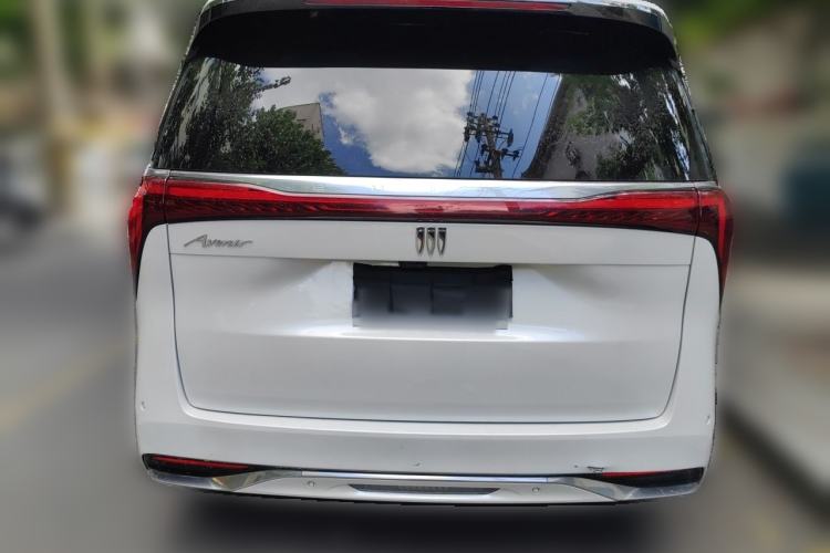 Used Buick Century 2023 2.0T Seven-Seater Yinshi Edition Rear