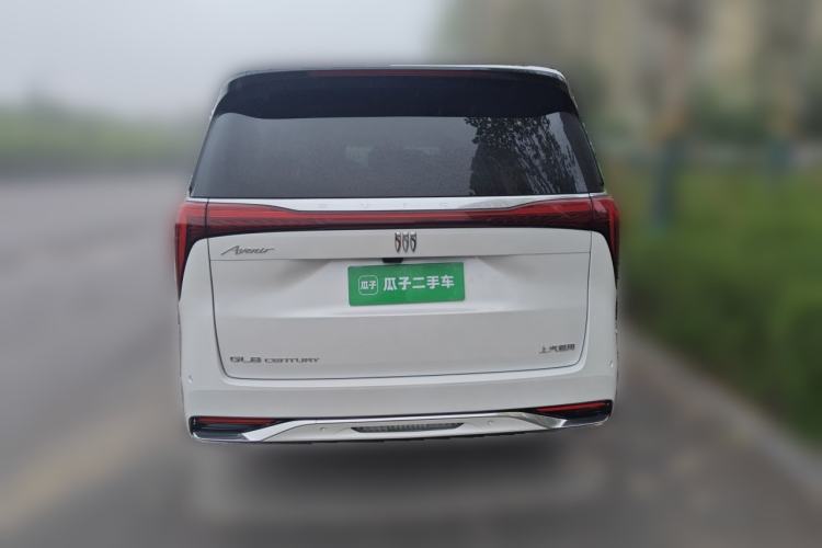 Used Buick Century 2023 2.0T Seven-Seater Yinshi Edition Rear