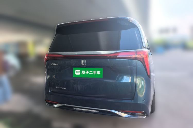 Used Buick Century 2023 2.0T Seven-Seater Yinshi Edition Rear