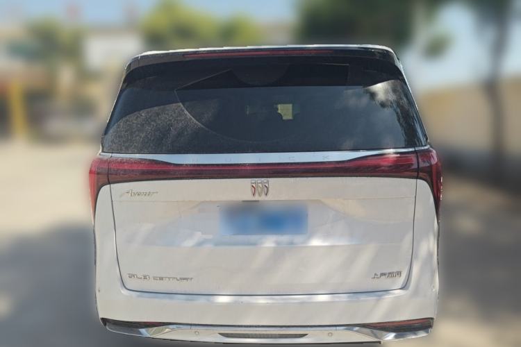Used Buick Century 2023 2.0T Seven-Seater Yinshi Edition Rear