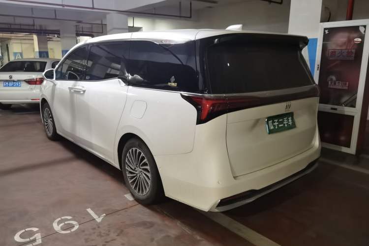 Used Buick Century 2023 2.0T Seven-Seater Deluxe Edition Rear Left 45 Deg