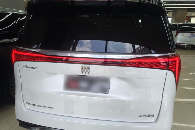Used Buick Century 2023 2.0T Six-Seater Yinshi Edition Rear