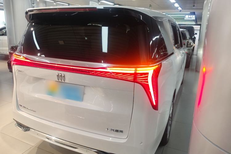 Used Buick Century 2023 2.0T Six-Seater Yinshi Edition Rear Right 45 Deg