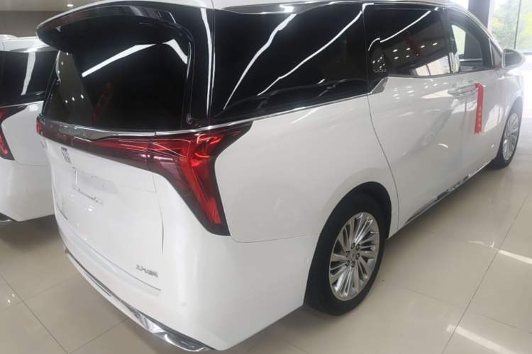 Used Buick Century 2023 2.0T Six-Seater Yinshi Edition Rear Right 45 Deg