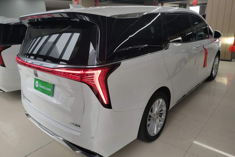Used Buick Century 2023 2.0T Seven-Seater Yinshi Edition Rear Right 45 Deg