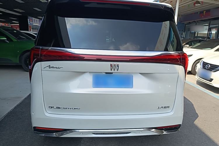 Used Buick Century 2023 2.0T Six-Seater Yinshi Edition Rear