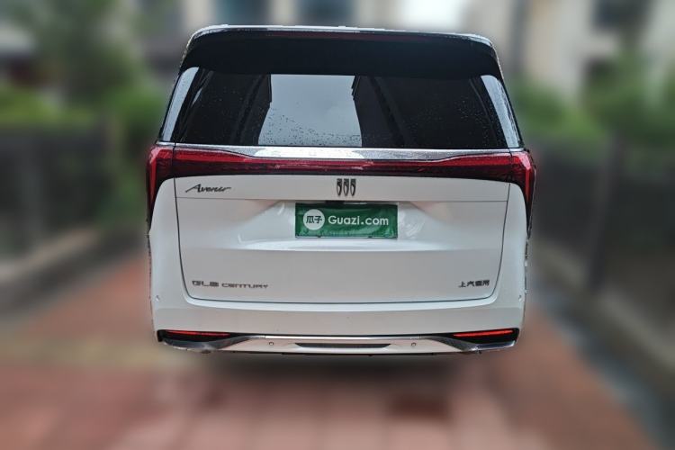 Used Buick Century 2023 2.0T Six-Seater Yinshi Edition Rear