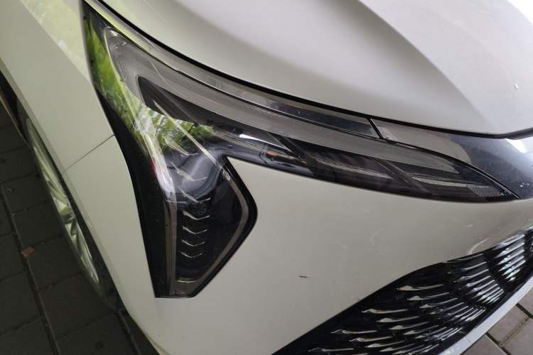 Used Buick Century 2023 2.0T Six-Seater Yinshi Edition Right Front Headlight