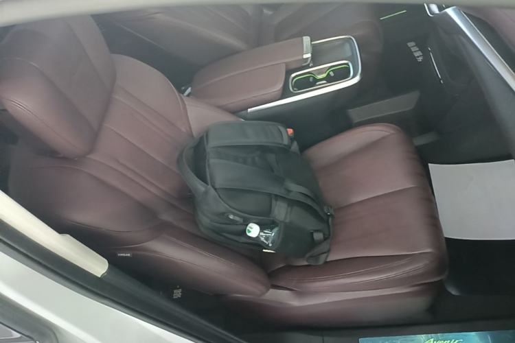 Used Buick Century 2023 2.0T Six-Seater Yinshi Edition Right Front Seat