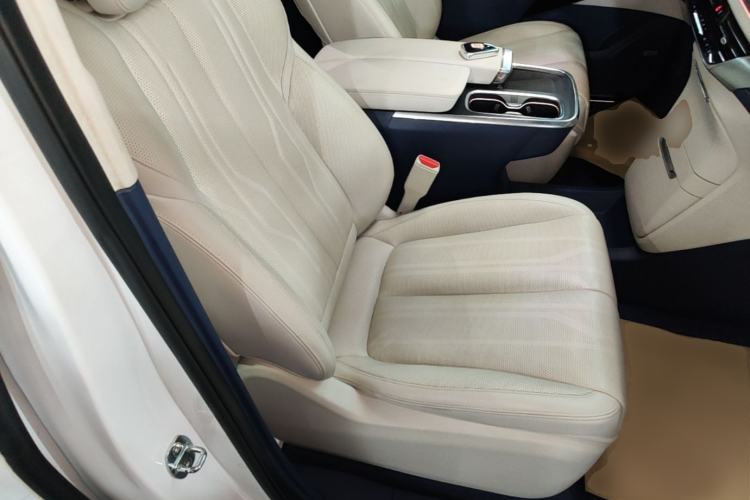 Used Buick Century 2023 2.0T Seven-Seater Yinshi Edition Right Front Seat