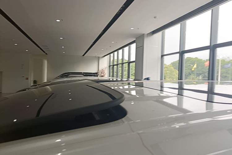 Used Buick Century 2023 2.0T Six-Seater Yinshi Edition Roof