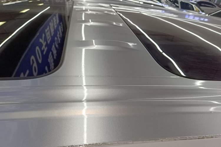 Used Buick Century 2023 2.0T Six-Seater Yinshi Edition Roof