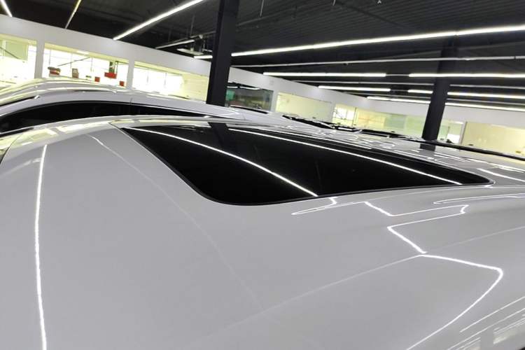 Used Buick Century 2023 2.0T Six-Seater Yinshi Edition Roof