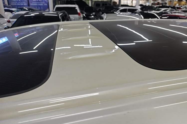 Used Buick Century 2023 2.0T Six-Seater Yinshi Edition Roof
