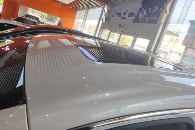 Used Buick Century 2023 2.0T Six-Seater Yinshi Edition Roof