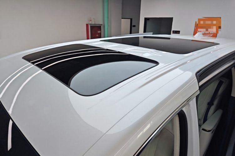 Used Buick Century 2023 2.0T Six-Seater Yinshi Edition Roof