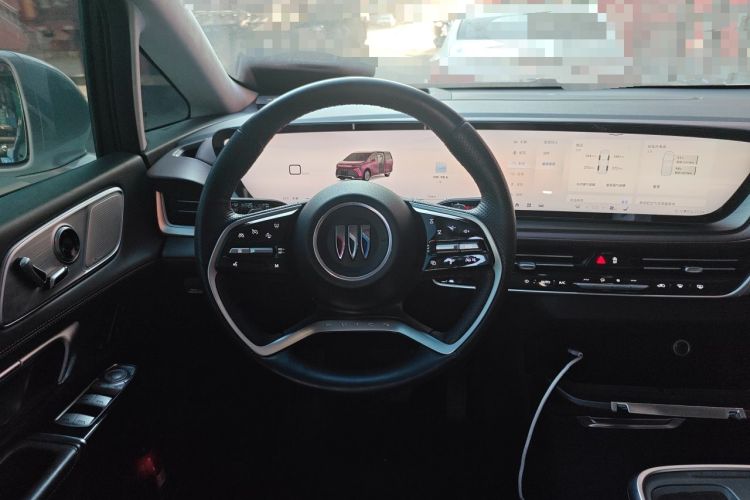 Used Buick Century 2023 2.0T Six-Seater Yinshi Edition Steering Wheel