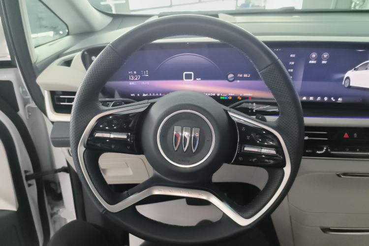 Used Buick Century 2023 2.0T Four-Seat Private Edition Steering Wheel