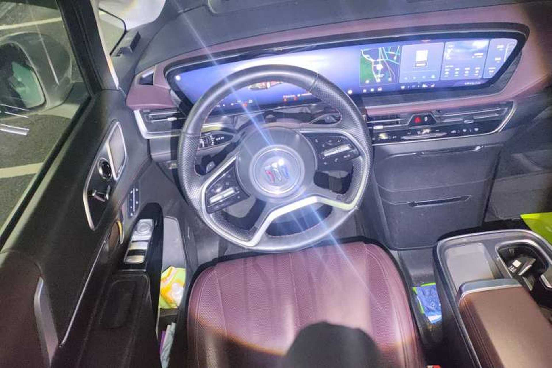 Used Buick Century 2023 2.0T Seven-Seater Yinshi Edition Steering Wheel