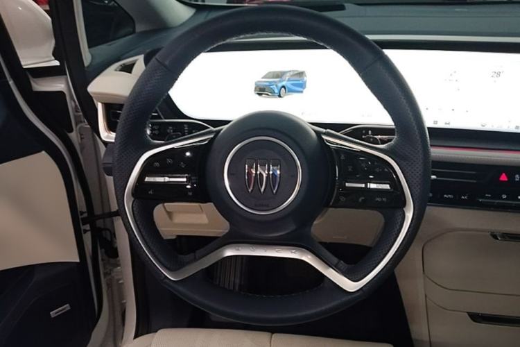 Used Buick Century 2023 2.0T Six-Seater Yinshi Edition Steering Wheel