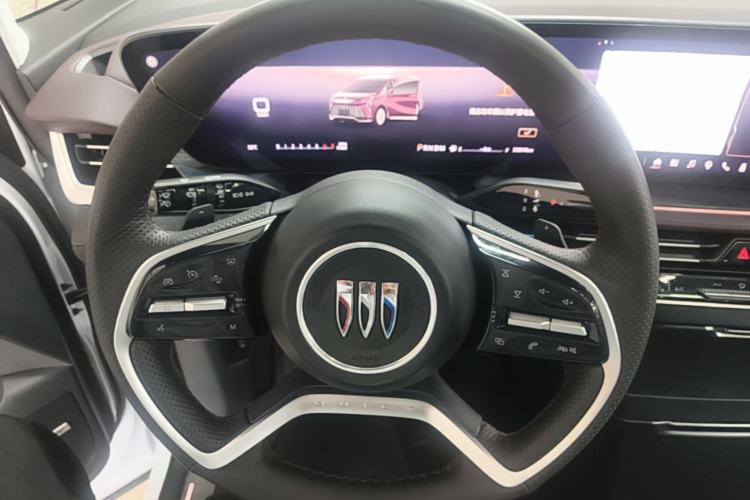 Used Buick Century 2023 2.0T Seven-Seater Yinshi Edition Steering Wheel
