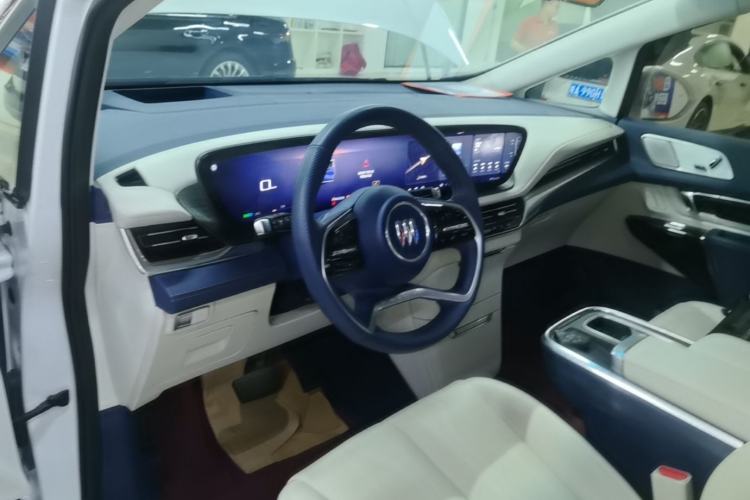 Used Buick Century 2023 2.0T Six-Seater Yinshi Edition Steering Wheel