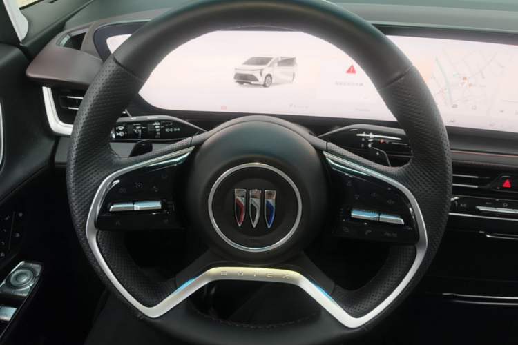 Used Buick Century 2023 2.0T Six-Seater Yinshi Edition Steering Wheel