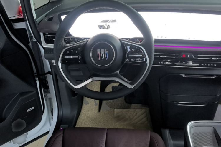 Used Buick Century 2023 2.0T Seven-Seater Yinshi Edition Steering Wheel