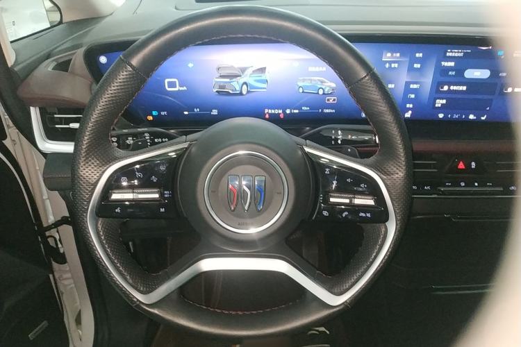 Used Buick Century 2023 2.0T Six-Seater Yinshi Edition Steering Wheel