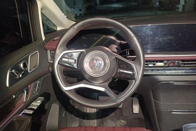 Used Buick Century 2023 2.0T Six-Seater Yinshi Edition Steering Wheel