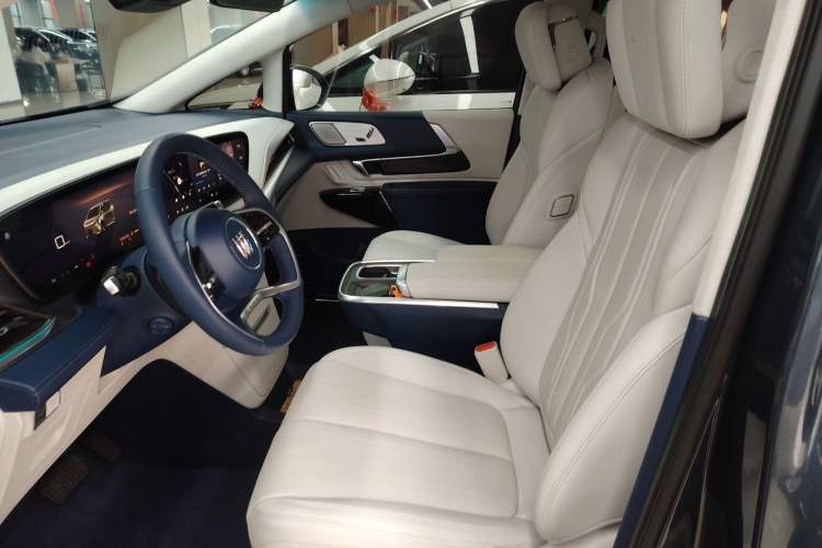 Used Buick Century 2025 2.0T Seven-Seater Yinshi Edition Left Front Seat
