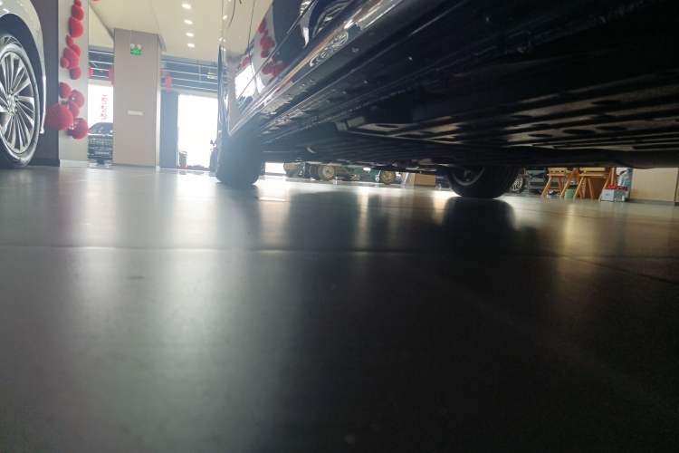 Used Buick Century 2025 2.0T Seven-Seater Yinshi Edition Left Side Sill
