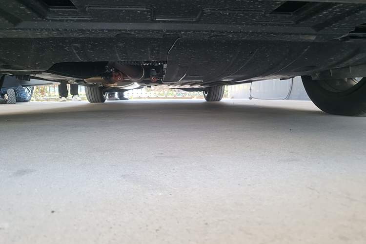 Used Buick Century 2025 2.0T Six-Seater YinShi Edition Chassis Front