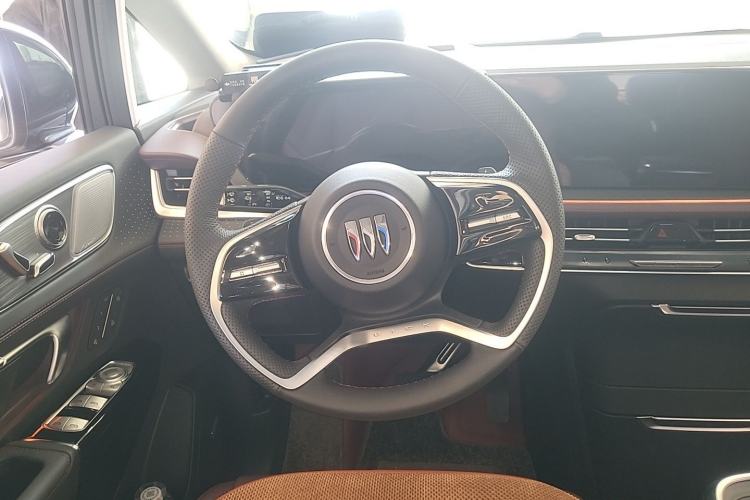 Used Buick Century 2025 2.0T Six-Seater YinShi Edition Steering Wheel