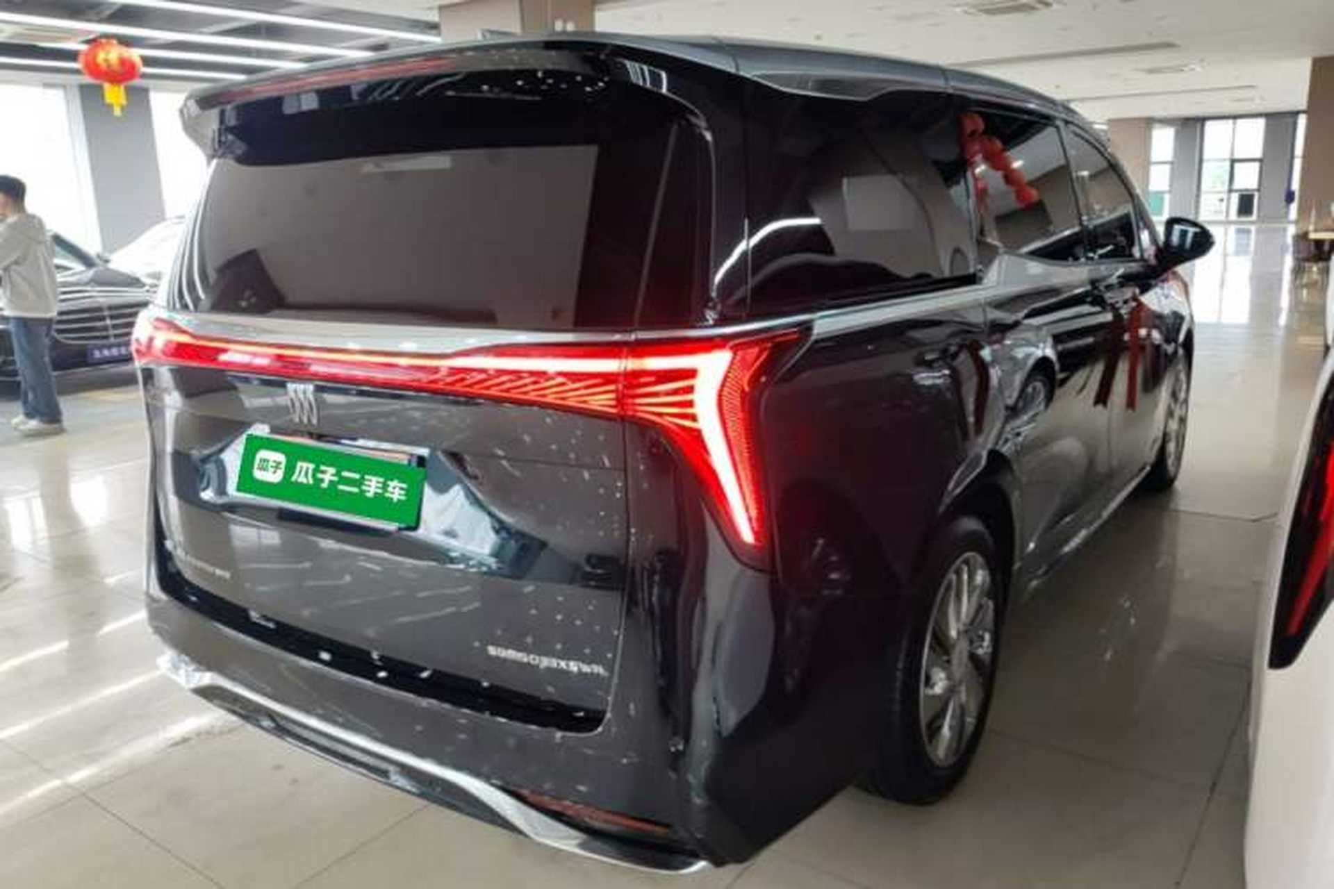 Used Buick Century 2025 2.0T Four-Seat Private Edition Rear Right 45 Deg