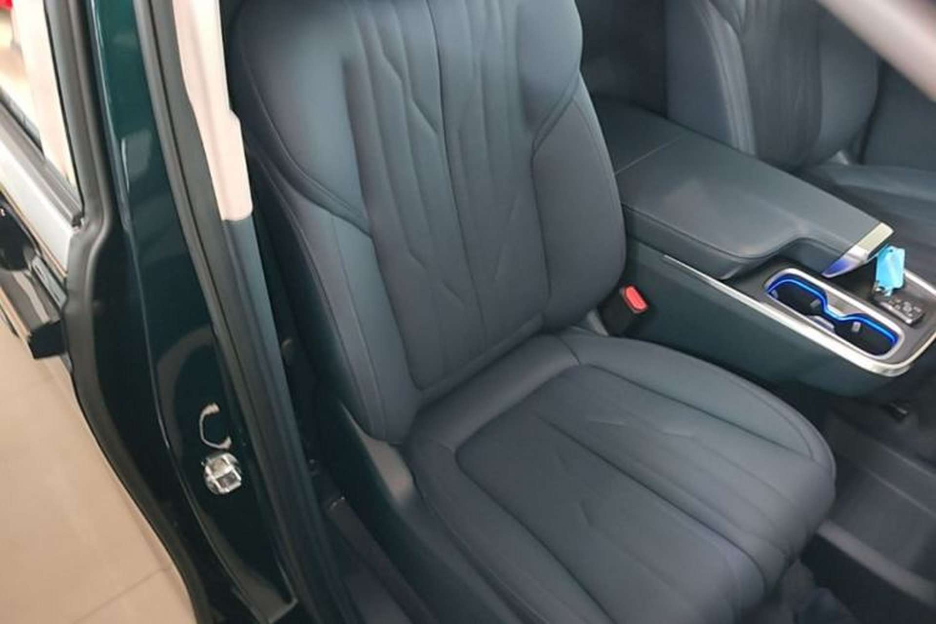Used Buick Century 2025 2.0T Four-Seat Private Edition Right Front Seat